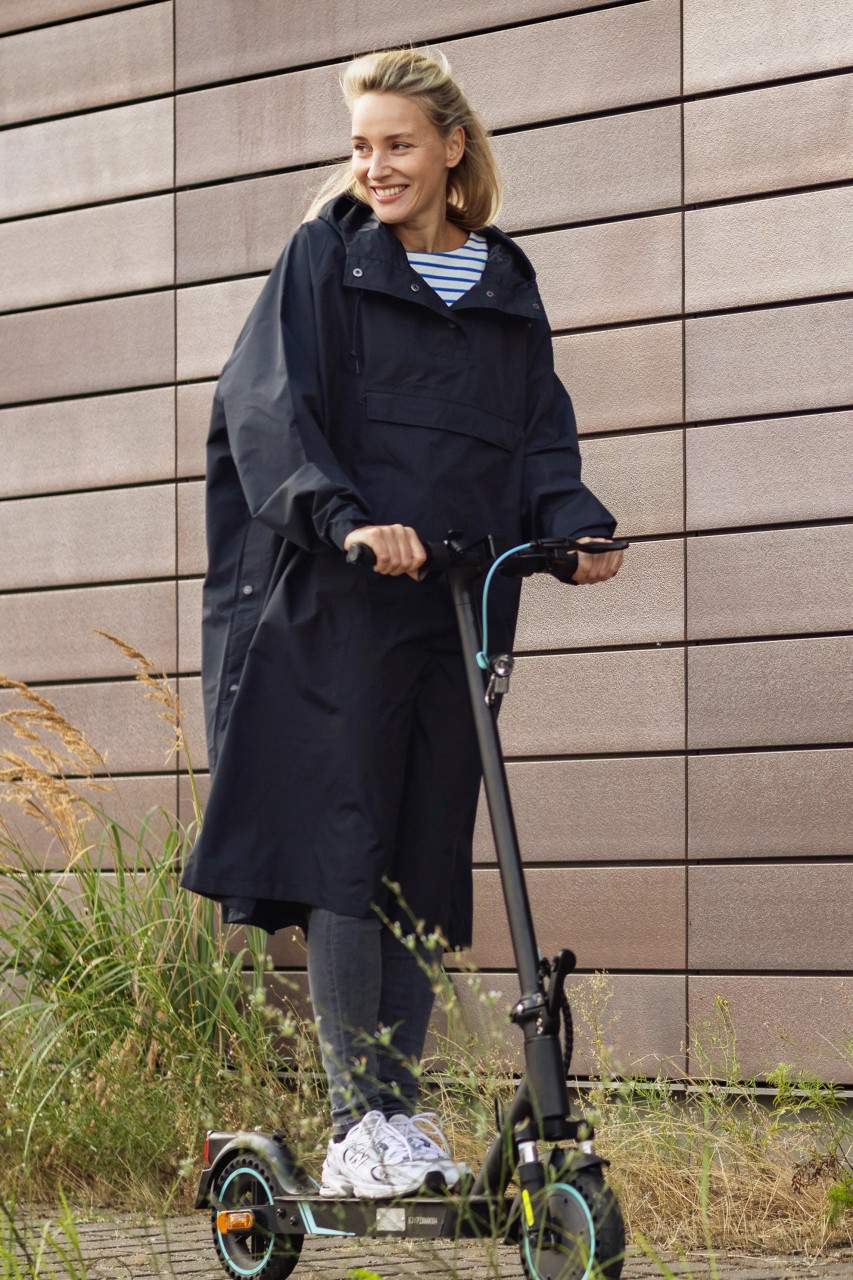 Derbe Ripby Cape Navy Unisex Dunkelblau Regenjacke Poncho