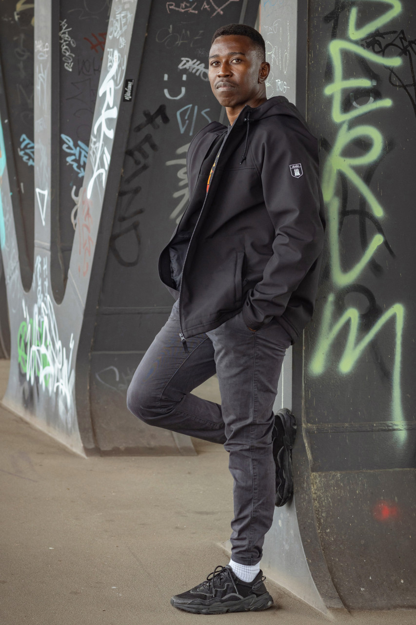 Derbe Isleby Herren Softshell Jacke Schwarz Black Nachhaltig